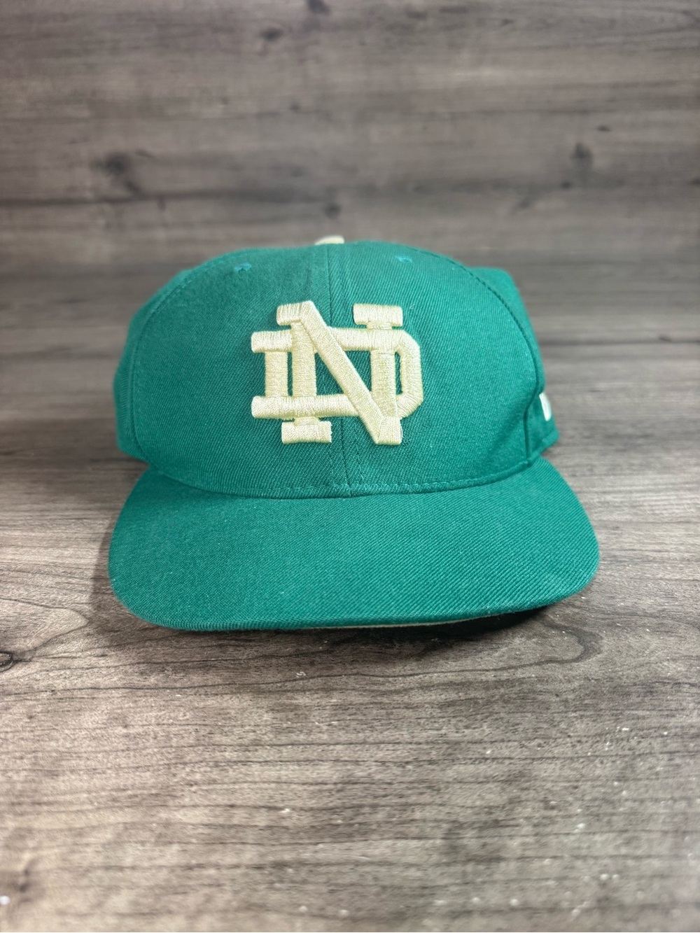 New Era Collegiate Licensed Notre Dame Fighting Irish Football Cap Hat 7 3/8”